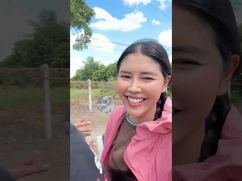 ไปเตะฟุตซอลกับหลีดคู่ใจ