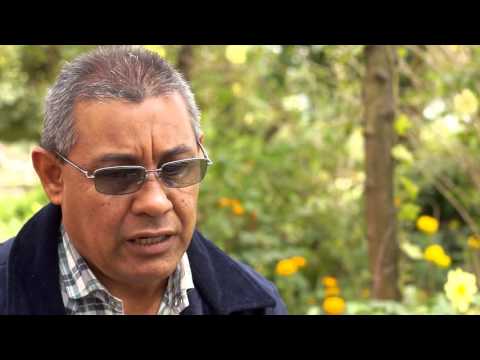 José Alperovich - Angélica Jiménez, de 90 años, bendijo al senador en Buena Vista