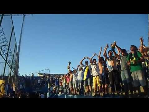 "Libertad vs Luqueño - Clausura 2012" Barra: Chancholigans &bull; Club: Sportivo Luqueño
