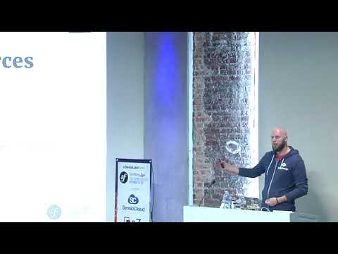 SymfonyLive San Francisco 2017 - Improving API communication using GraphQL - Pascal de Vink