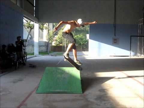 Nicholas Sessão da tarde skateboarding .wmv