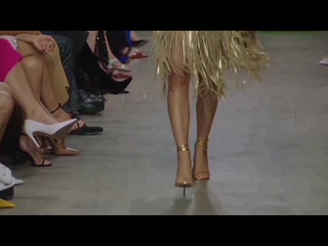 Rebecca Leigh Longendyke for Michael Kors SS 2023 september 14, 2022 New York Fashion Week