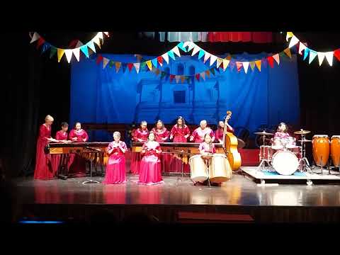 La Cofradía de San Pedro - Marimba Femenina de Concierto Ixoqib' Ahb'ojomab'