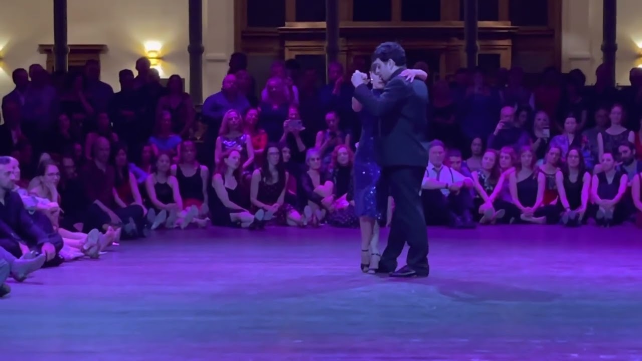 Video thumbnail for Sabrina Masso y Federico Naveira 1/2