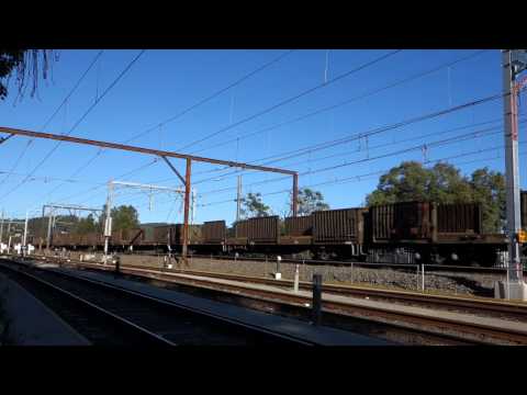 4NY3  with 4 locos - 28/5/14