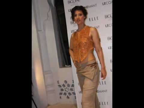 download lagu mp3 mp4 Jcb Kemps Corner, download lagu Jcb Kemps Corner gratis, unduh video klip Jcb Kemps Corner