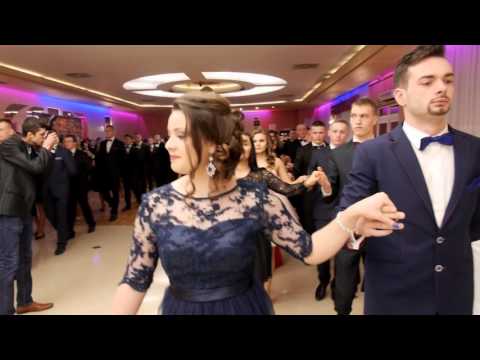 Studniówka ZSA polonez - zambrow.org