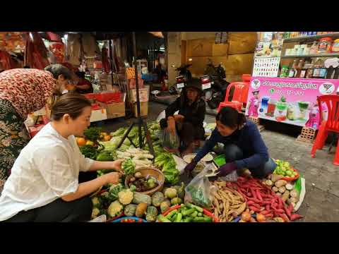 Best Cambodian Fresh Food & Daily Street Market Show - Boeng Trabek Market Daily Food tour 
