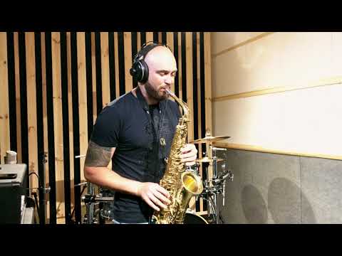 Lionel Richie  " Hello " ( sax cover) #LionelRichie #Hello #saxcover