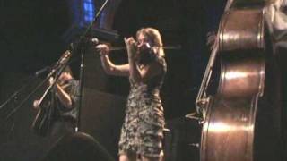 Hot Club of Cowtown - Tchavolo Swing