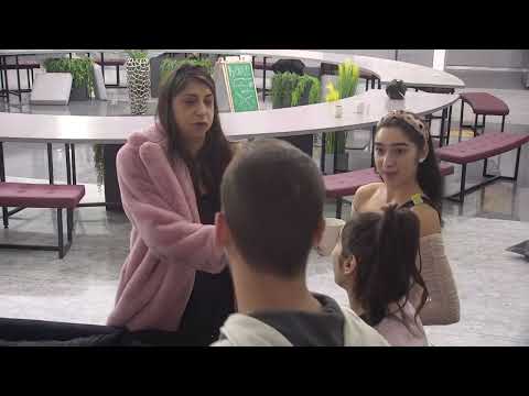 MINA SAVETUJE BLIZNAKINJE - 06.12.2022. - INSTA TV