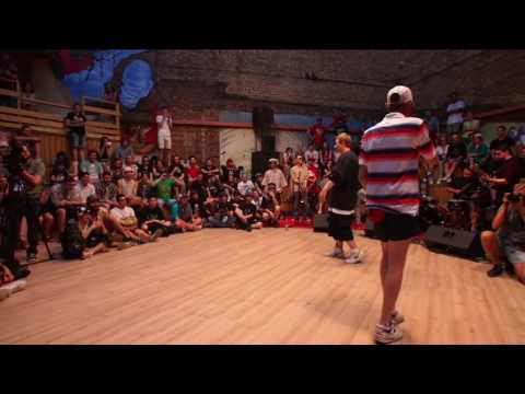 SLIMAK vs  Олдхейтер 1/2 | v1battle