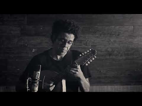 Hamilton de Holanda Quinteto :: Canção da América ( Milton Nascimento/Fernando Brant)