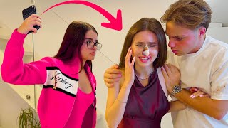 MIA CUGINA MI HA ROTTO IL NASO CON IL MIO NUOVO IPHONE!!!😱- by Charlotte M.