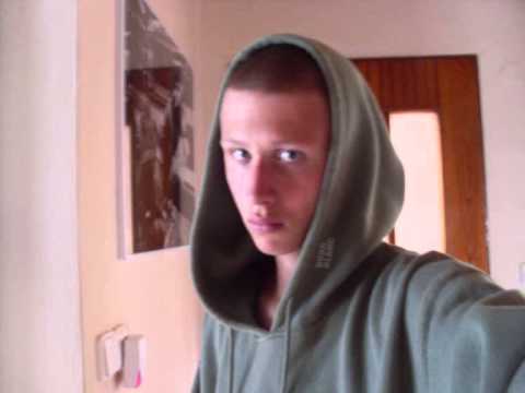 MB  mc zmrdanýýho rapu