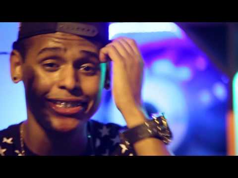 MC KELVINHO DO RECIFE - SENTA SENTA VAI - CLIPE OFICIAL 2017