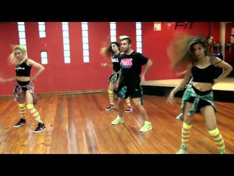 Plakito   Reggaeton by Emiliano Ferrari Villalobo Reproducir en HD Choreography
