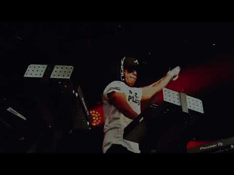 Steve Aoki x Timmy Trumpet x DJ Aligator- The Whistle