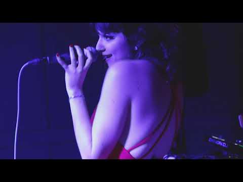 Masha Ray - Bei Mir Bist Du Schoen Live in Prague