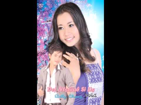 hmong new song 2013 dej ntshiab si lis