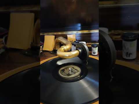 Pardon My Southern Accent - (Pee Wee Hunt) Glen Gray & his Casa Loma Orch Brunswick #6945 1934