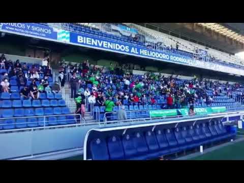 Así estaba las gradas con la afición de la SD Tenisca y el CD Atl. Paso en el Heliodoro Rguez López