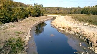preview picture of video 'Добрич коритото на Суха Река 13 10 2014 вече почистено.'