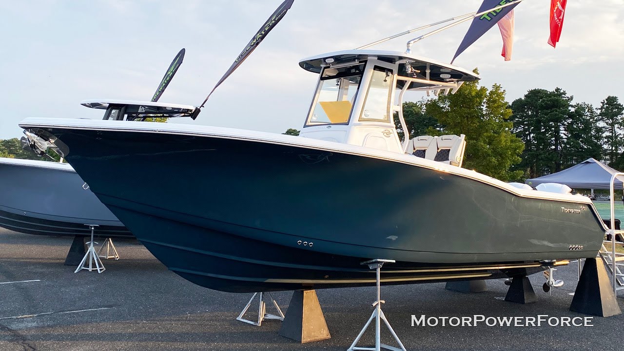 Center Console Tidewater 280 Adventure 2021 Boat with twin 250 Yamaha