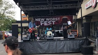 The Bardots - New Worst Fest 2019 video