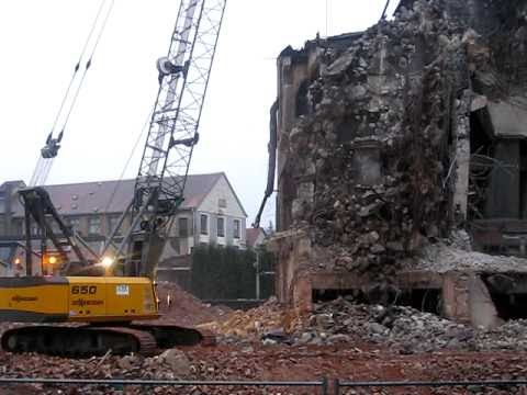 Tag 2 Abrissbirne zerlegt VEGRO in Kirschau / 1