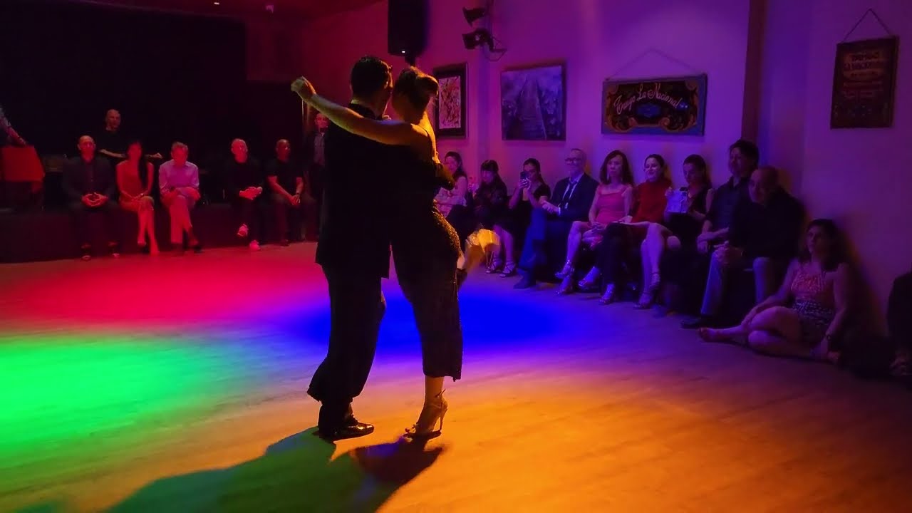 Argentine tango: Ornella Simonetto & Juan David Vargas - Charamusca