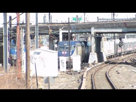 RBBB Circus Train Blue Unit & Chaser Engine at Hunterspoint Avenue