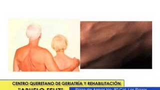 preview picture of video 'La edad madura disfruta de ser abuela'
