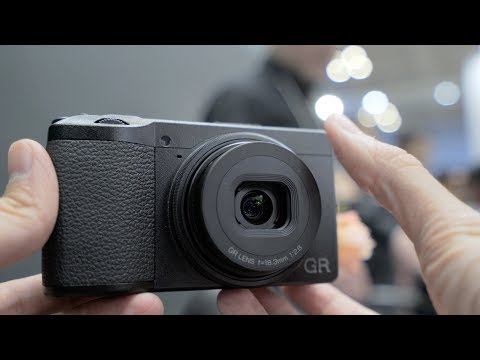 Ricoh GR III and Theta Z1 Hands-on at CP+ 2019