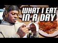 What I Eat While Travelling | How to Stay On Track