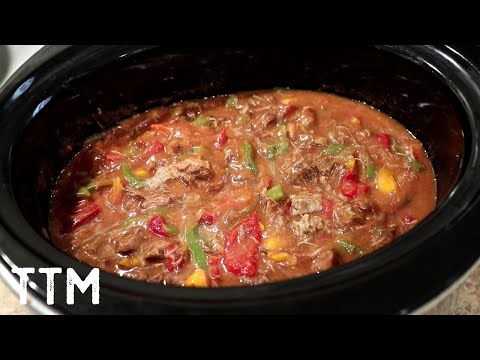 EASY Slow Cooker Beef Chili Recipe