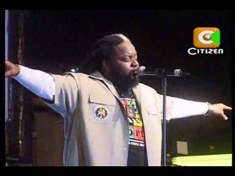 Raggae Families Grace Their Kenyan Fans