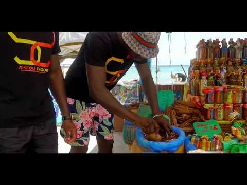 Foussin Sortir du bendo [ Clip officiel]