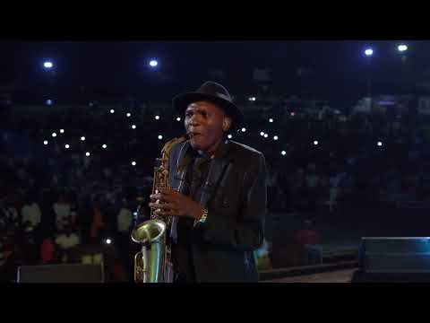 SEIKO (Oliver Mtukudzi Tribute) - Zimpraise Band & Joseph Chinouriri