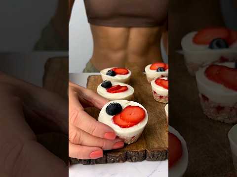 Frozen Oats Cups 🍓🤤 Quick, easy & so delish!