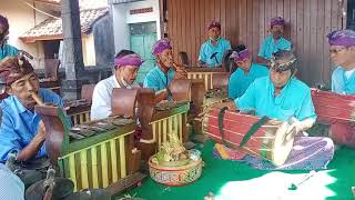 Download lagu gong angklung sari amerta banjar ketewel, penarukan, singaraja-bali... mp3