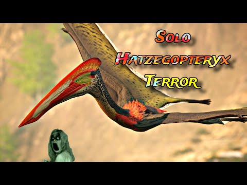 Solo Hatzegopteryx terrorizes server - Path of Titans