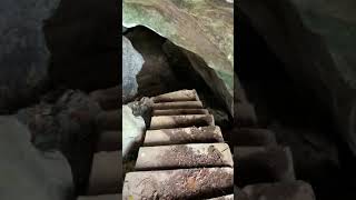 preview picture of video 'Phnom Sorsia - tchoř v jeskyni'