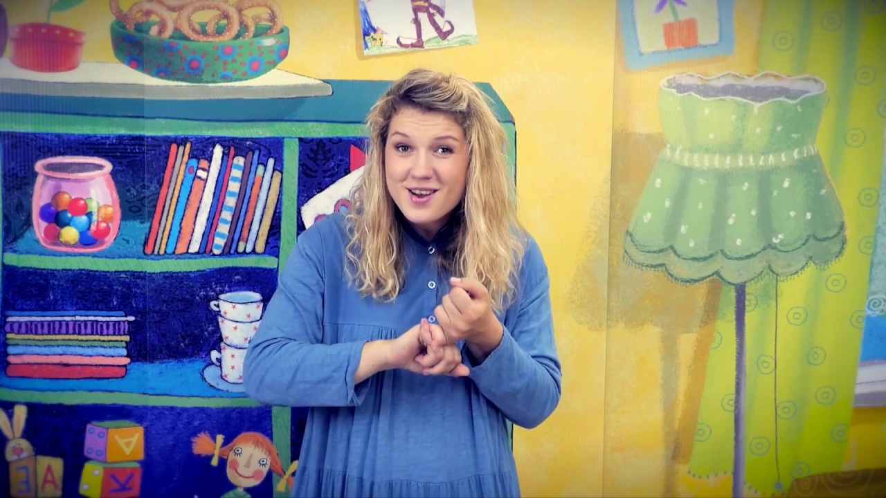 Išskirtinė pasaka gestų kalba - „Kakė Makė ir Netvarkos nykštukas“