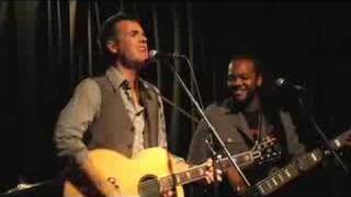 Tyler Hilton - Overnight (LIVE)