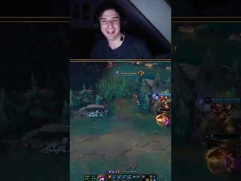 WHAT WAS HE DOING? | #blu3raise auf #Twitch