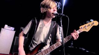 WORLD PREMIERE! Kicking Daisies "Bows And Arrows" Music Video!