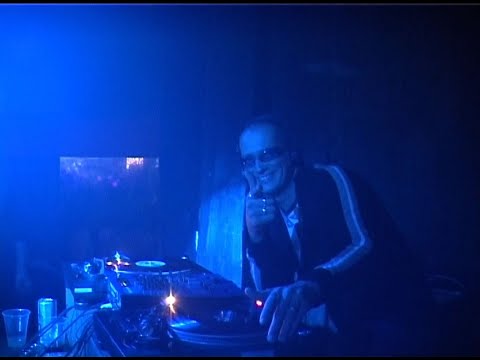 Oliver Klitzing  (KEYLAB, Reeloop) - Lawa Club - Pro Video Management