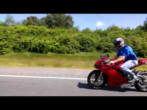 Ducati 1199 Panigale wheelie