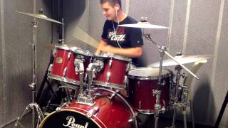 Skaiketan, Esne Beltza, Ze Esatek! - Mundu berri baten mapa (Drum Cover)